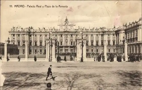 Ak Madrid Spanien, Palacio Real y Plaza de la Armeria