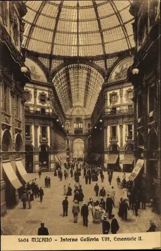 Ak Milano Mailand Lombardia, Galleria Vittorio Emanuele, Innenansicht