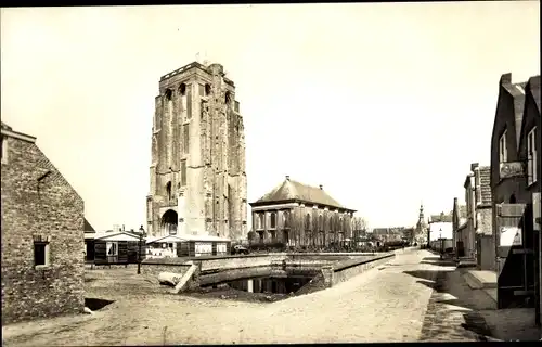 Ak Zierikzee Zeeland, St. Lievens Monstertoren met Herv. Kerk.