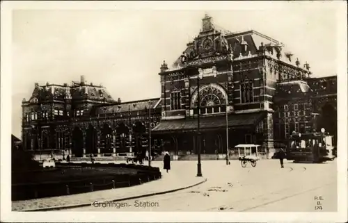 Ak Groningen Niederlande, Station, Bahnhof, Straßenbahn