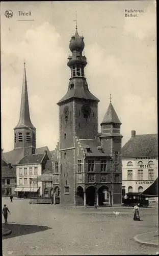 Ak Tielt Westflandern, Halletoren, Kirchturm, Hotel, Straßenbahn