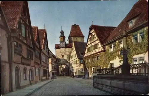 Ak Rothenburg ob der Tauber Mittelfranken, Rödergasse mit Röderbogen und Markusturm