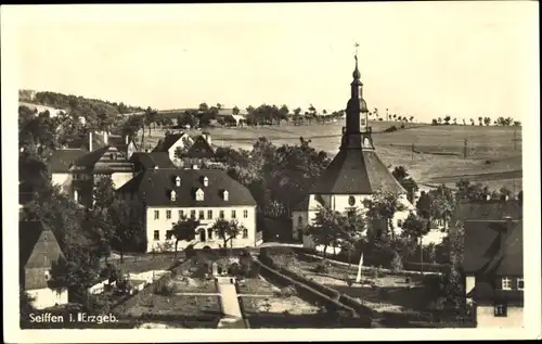 Ak Seiffen im Erzgebirge, Teilansicht mit Kirche