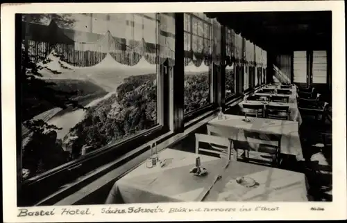 Ak Lohmen Sächsische Schweiz, Bastei Hotel, Blick von der Terrasse ins Elbtal