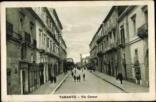 Ak Tarent Taranto Puglia, Via Cavour
