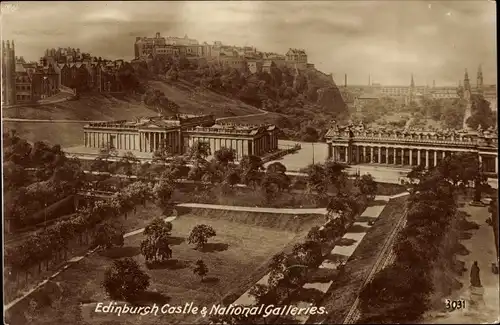 Ak Edinburgh Schottland, Castle and National Galleries