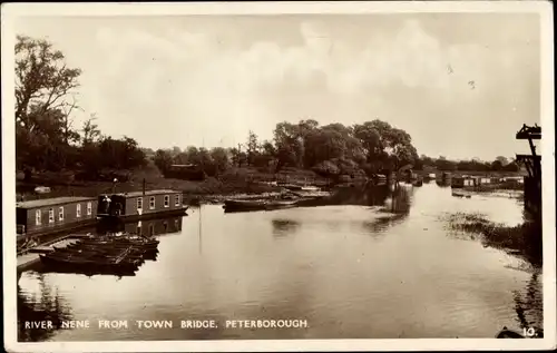 Ak Peterborough Cambridgeshire England, River Nene from Town Bridge