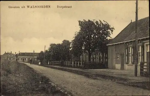 Ak Walsoorden Zeeland, Dorpstraat