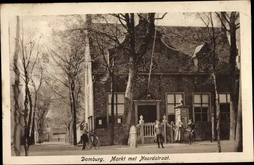 Ak Domburg Veere Zeeland Niederlande, Markt met Noordstraat