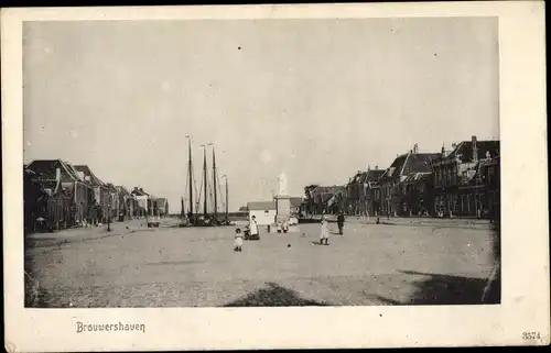 Ak Brouwershaven Zeeland, Ortsansicht, Schiff, Passanten, Häuser