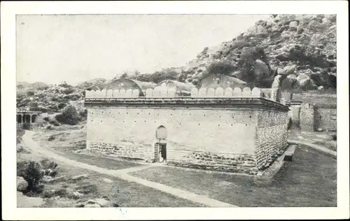 Ak Gingee Indien, Fort Granary