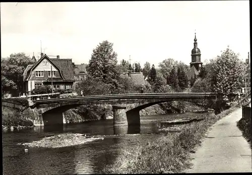 Ak Flöha in Sachsen, An der Flöha, Brücke, Kirchturm