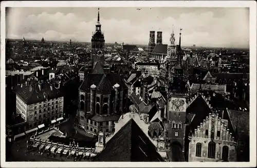 Ak München, Blick auf Peterskirche und altes Rathaus