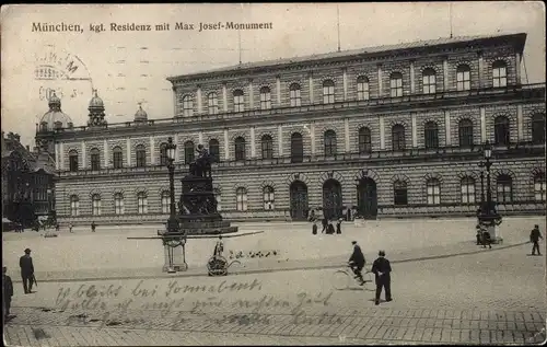 Ak München, Kgl. Residenz mit Max Josef-Monument