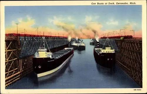 Ak Escanaba Michigan USA, Ore Boats at Dock