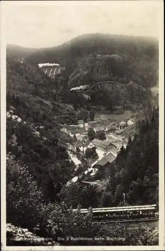 Ak Triberg im Schwarzwald, Panorama, Schwarzwaldbahn, Die 3 Bahnlinien beim Bachjörg