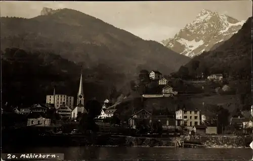 Foto Ak Mühlehorn Kanton Glarus, Blick auf den Ort