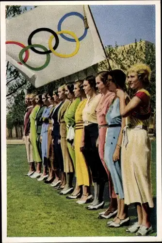 Sammelbild Olympia 1932, Amerikanerinnen mit Olympischer Flagge