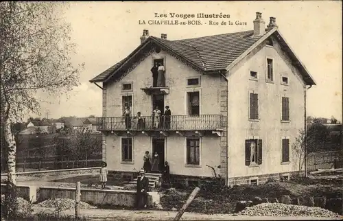 Ak La Chapelle du Bois Lothringen Vosges, Rue de la Gare