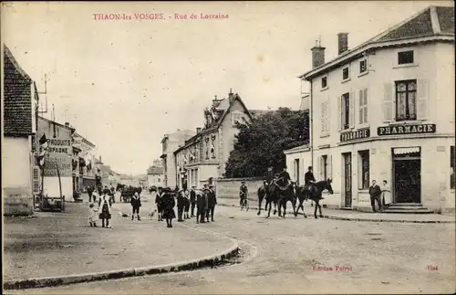 Ak Thaon les Vosges Lothringen Vosges, Rue de Lorraine, Pharmacie