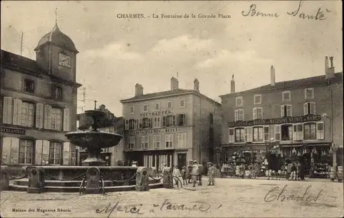 Ak Charmes Lothringen Vosges, La Fontaine de la Grande Place