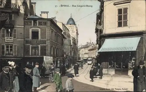 Ak Épinal Lothringen Vosges, Rue Leopold Bourg
