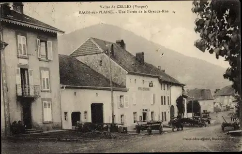 Ak Raon sur Plaine Lothringen Vosges, Vallee de Celles, une Partie de la Grande Rue