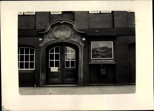 Foto Hamburg Mitte Altstadt, Schifferaltenhaus, Gebt den Seefahrer Armen