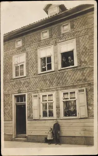 Foto Ak Mühlhausen in Thüringen, Wohnhaus Grünstraße 9, Anwohner, um 1920