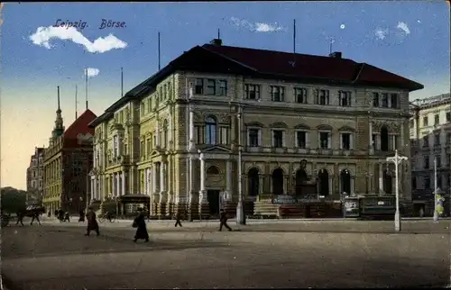 Ak Leipzig in Sachsen, die Börse, Passanten
