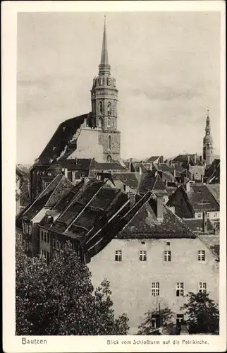 Ak Bautzen in der Oberlausitz, Blick vom Schlossturm auf die Petrikirche