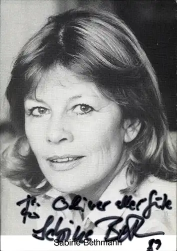 Ak Schauspielerin Sabine Bethmann, Autogramm