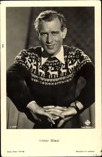 Ak Schauspieler Viktor Staal, Portrait, Pullover
