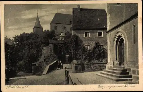 Ak Rochlitz an der Mulde, Eingang zum Schloss