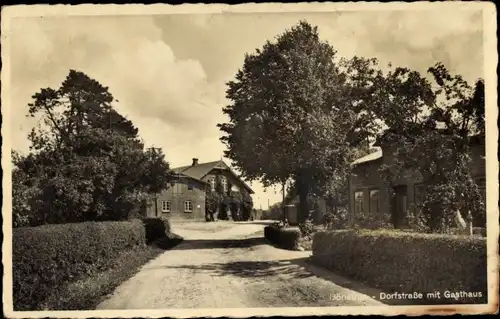 Ak Bönstrup Grundhof in Angeln, Dorfstraße mit Gasthaus