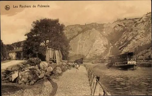 Ak Yvoir sur Meuse Wallonien Namur, Les Rochers de Fidevoie, Flussdampfer