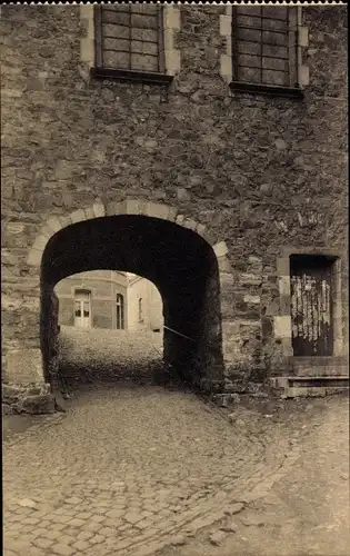 Ak Thuin Wallonien Hennegau, Passage public sous le choeur de l'Eglise de la Ville Basse