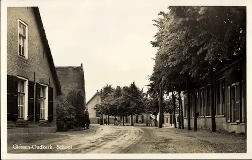 Ak Giessen Oudekerk Südholland Niederlande, School