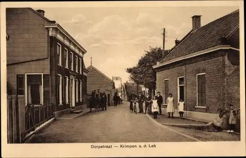 Ak Krimpen aan de Lek Südholland, Dorpstraat, Anwohner