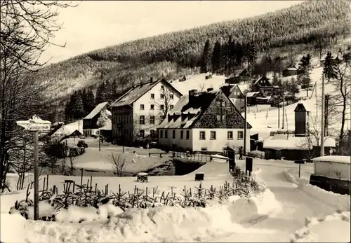 Ak Wildenthal Eibenstock im Erzgebirge, Konsum-Hotel Am Auersberg, Winter, Schnee