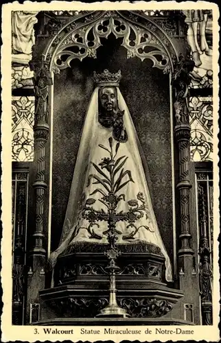 Ak Walcourt Wallonien Namur, Statue Miraculeuse de Notre-Dame
