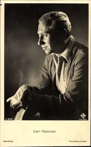 Ak Schauspieler Carl Raddatz, Ross Verlag 3313 1, UFA, Seitenportrait