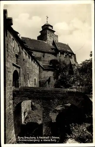 Ak Neustadt Breuberg im Odenwald, Burg Breuberg, Brückenübergang und obere Burg