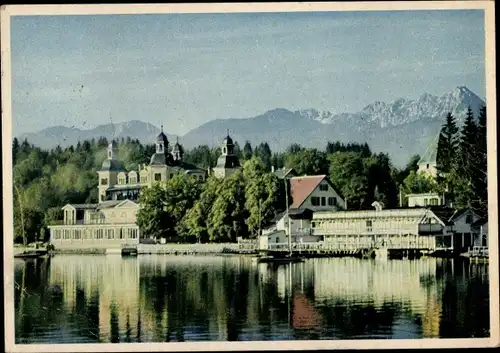 Ak Velden am Wörthersee in Kärnten, Blick über das Wasser zum Ort, Gebirgspanorama