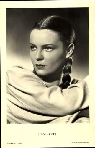 Ak Schauspielerin Hilde Krahl, Portrait, Zöpfe