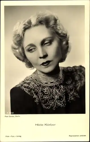 Ak Schauspielerin Hilde Körber, Portrait