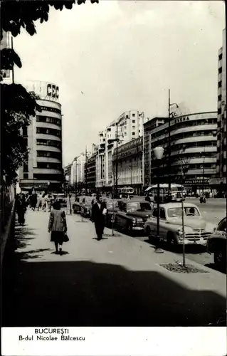 Ak București Bukarest Rumänien, Bulevardul Nicolae Bălcescu, Straßenpartie in der Stadt