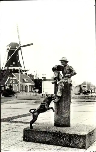 Ak Winschoten Groningen Niederlande, Oldambt-plein, Beeld Tellerlikker, culturele centrum De Klinker