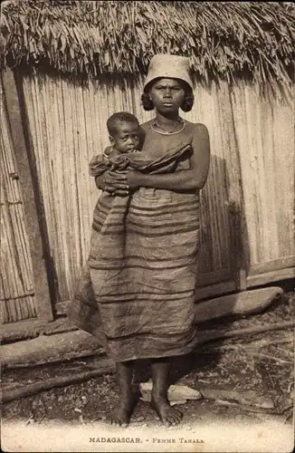 Ak Madagaskar, Femme Tanala