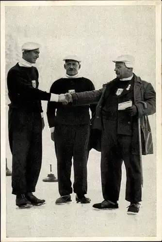Sammelbild Olympia 1936, Winterspiele, Georg Edenhauser mit Mannschaftsführer, Eisschießen
